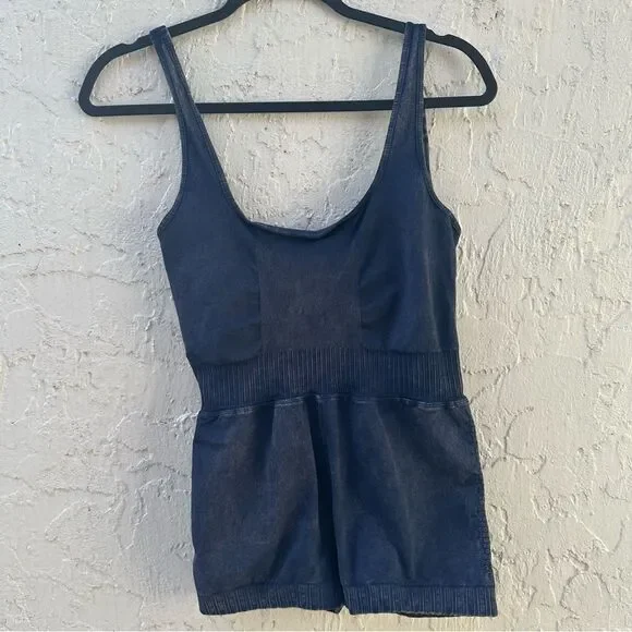 FREE PEOPLE Movement Romper Runsie Women Size M/L Good Karma Gray Yoga Athletic - Picture 2 of 9